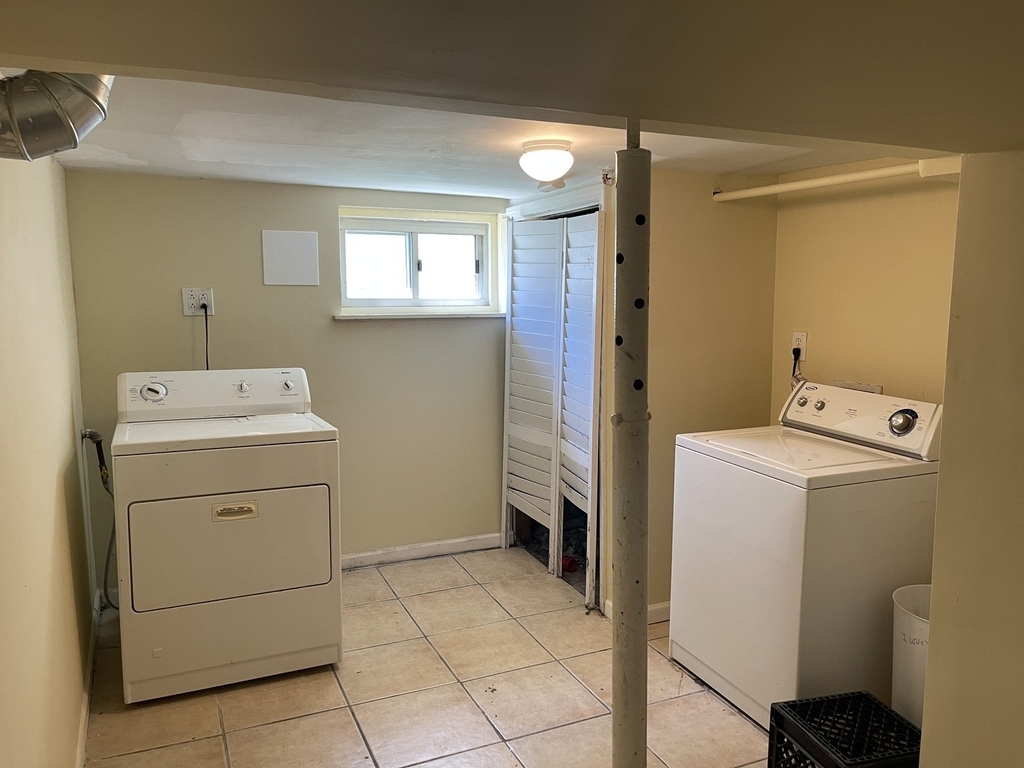 2615 N Newcastle Avenue - Photo 13