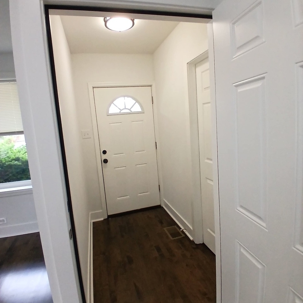2615 N Newcastle Avenue - Photo 10