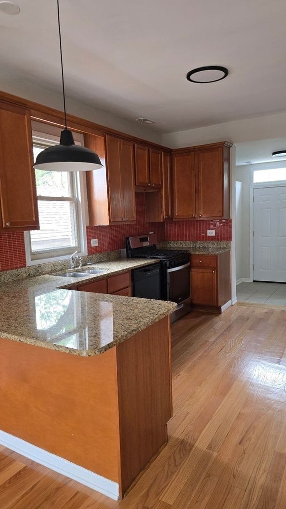 6834 S Dorchester Avenue - Photo 8