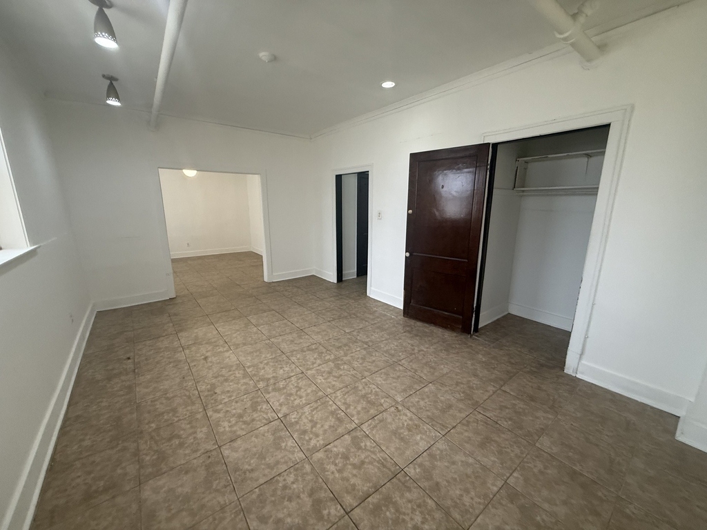 3258 Maple Avenue - Photo 1