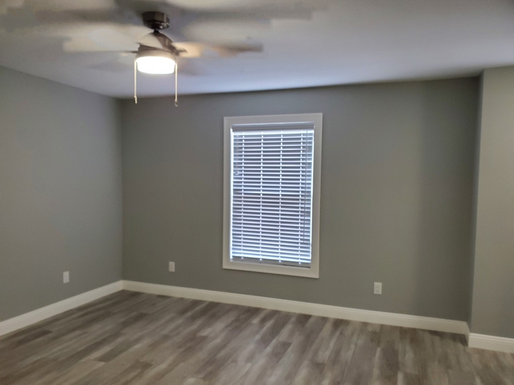 701 Cross Street - Photo 9