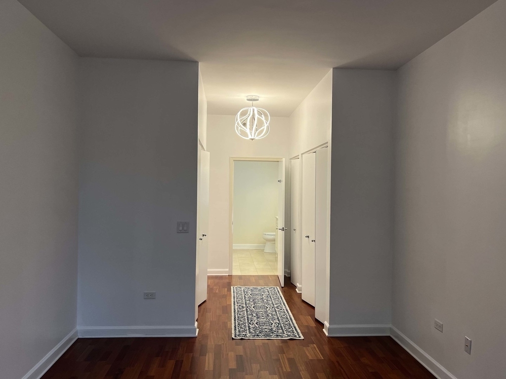 1322 S Prairie Avenue - Photo 5