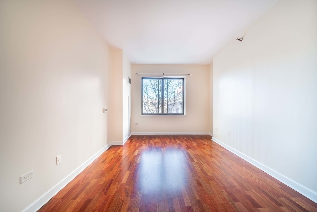 1322 S Prairie Avenue - Photo 8