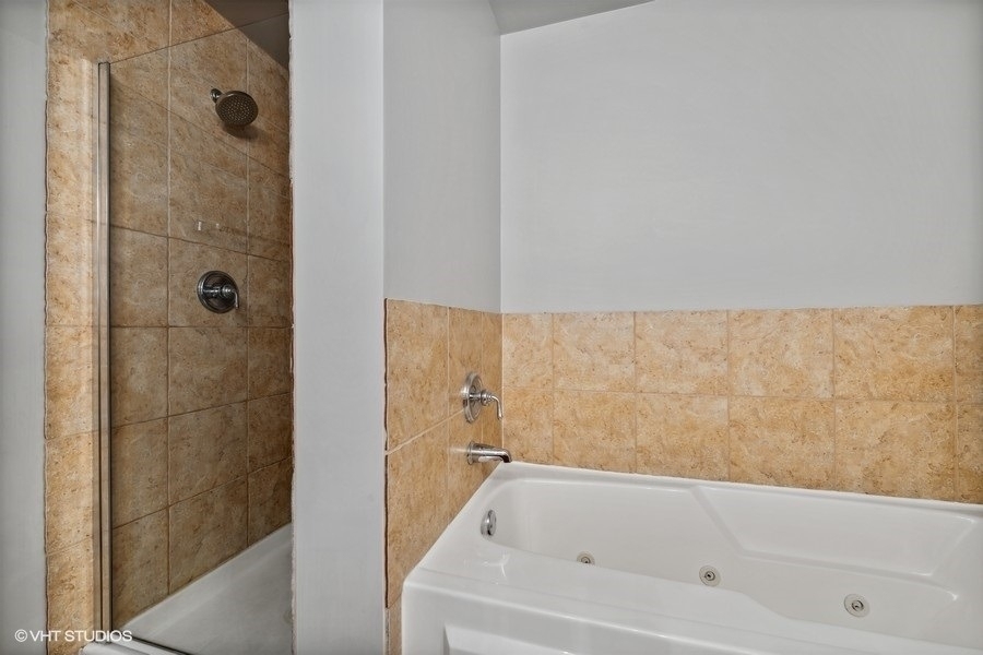 125 E 13th Street - Photo 9