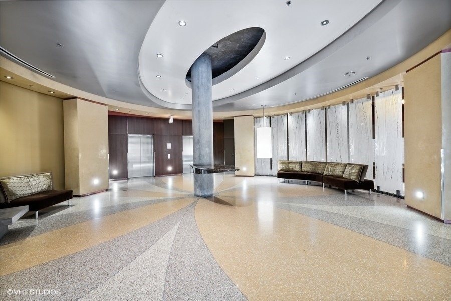 125 E 13th Street - Photo 17