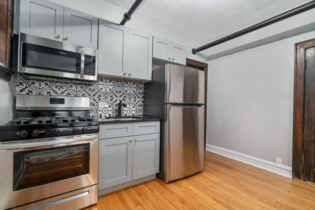 532 Hillside Avenue - Photo 1
