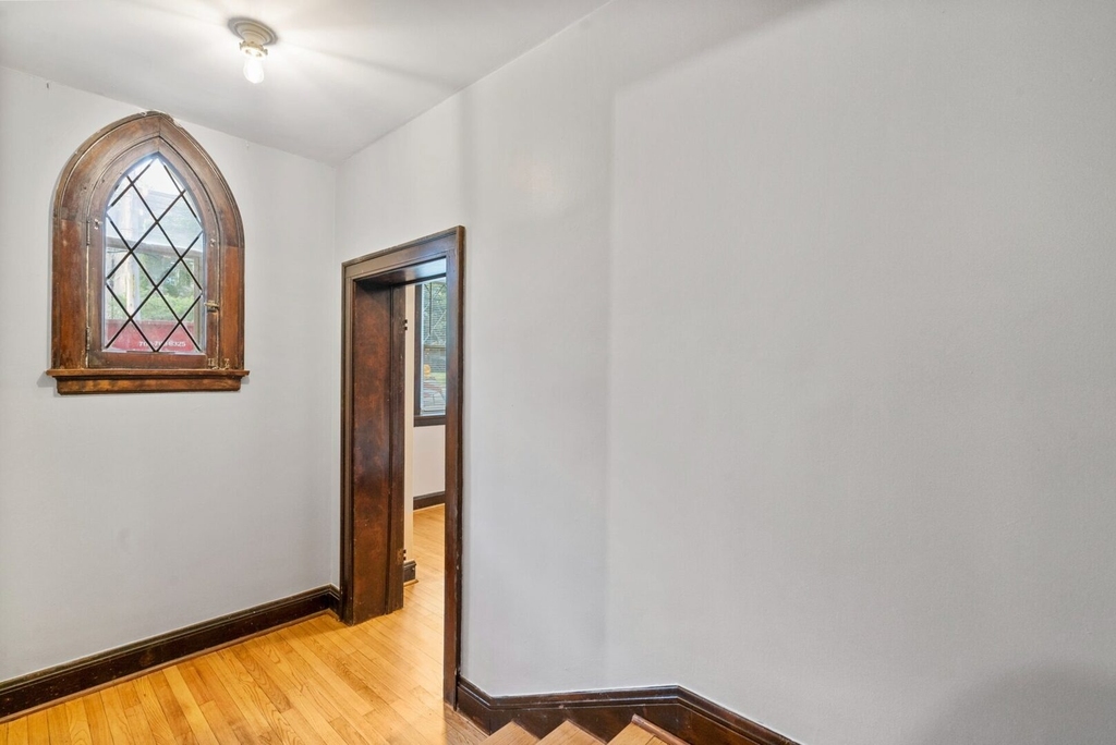 532 Hillside Avenue - Photo 6