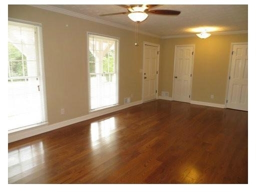2366 Fairview Road - Photo 2