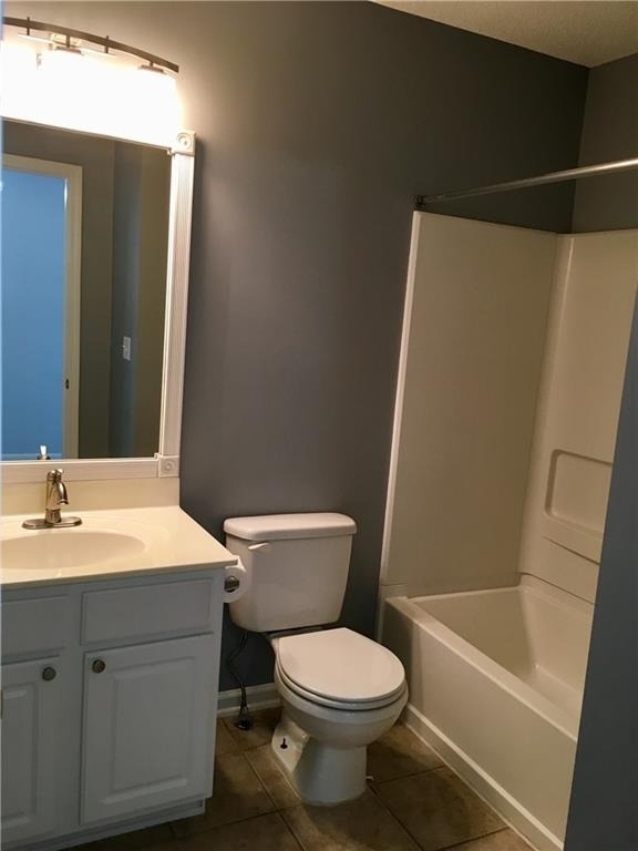 6004 Falling Water Court - Photo 18