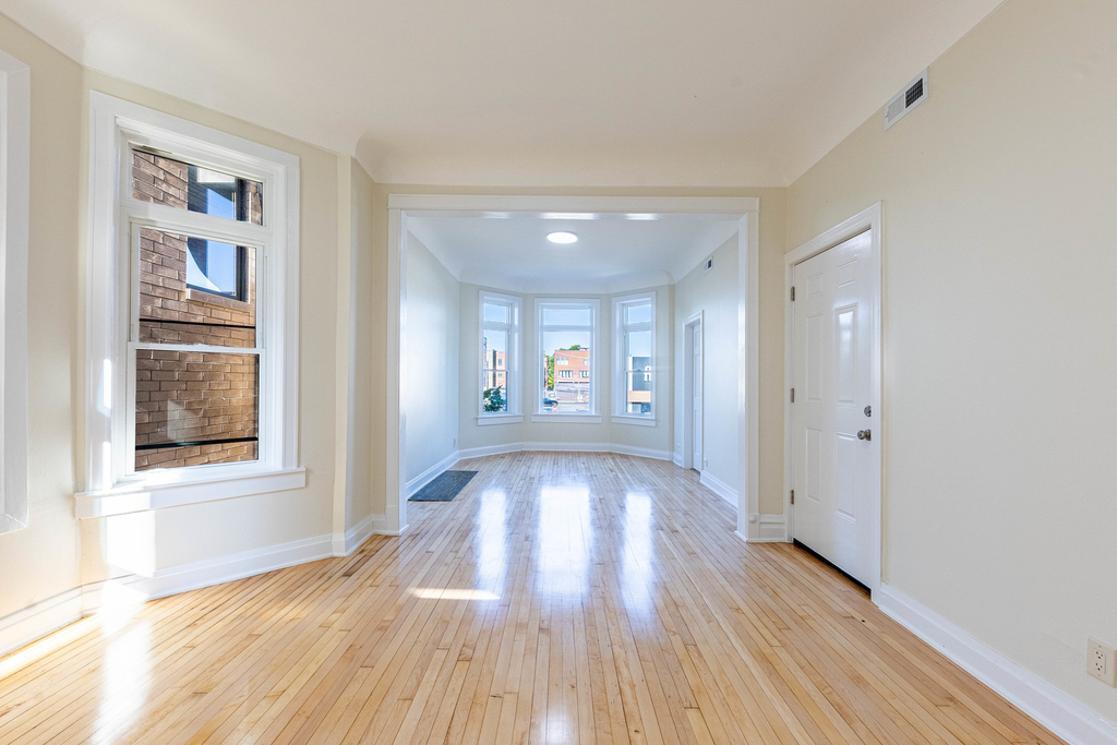 2137 N Western Avenue - Photo 3
