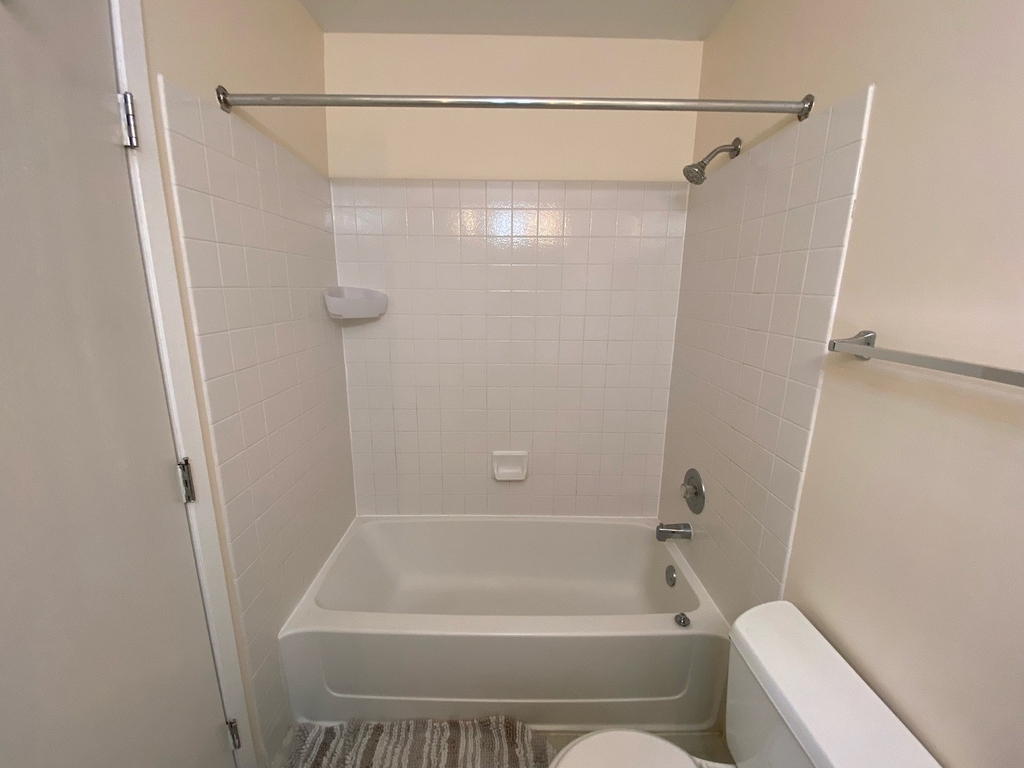 3265 Kirchoff Road - Photo 9