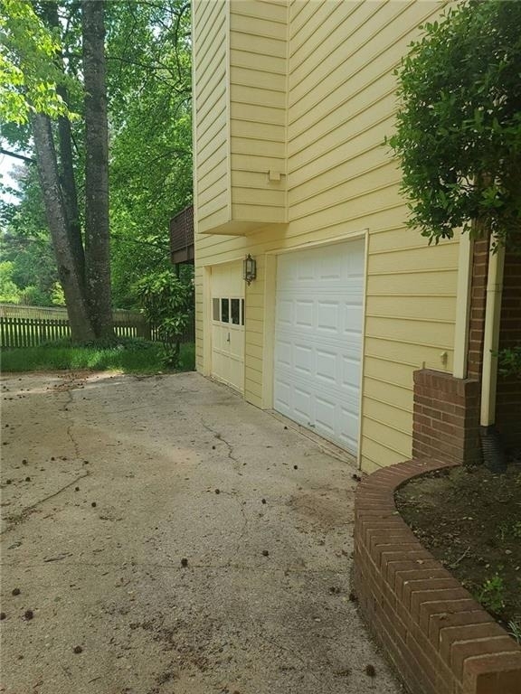 310 Milesford Court - Photo 13