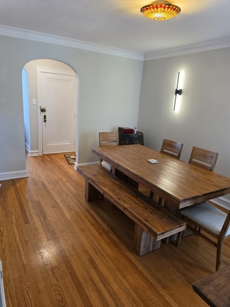 4321 N Leavitt Street - Photo 6