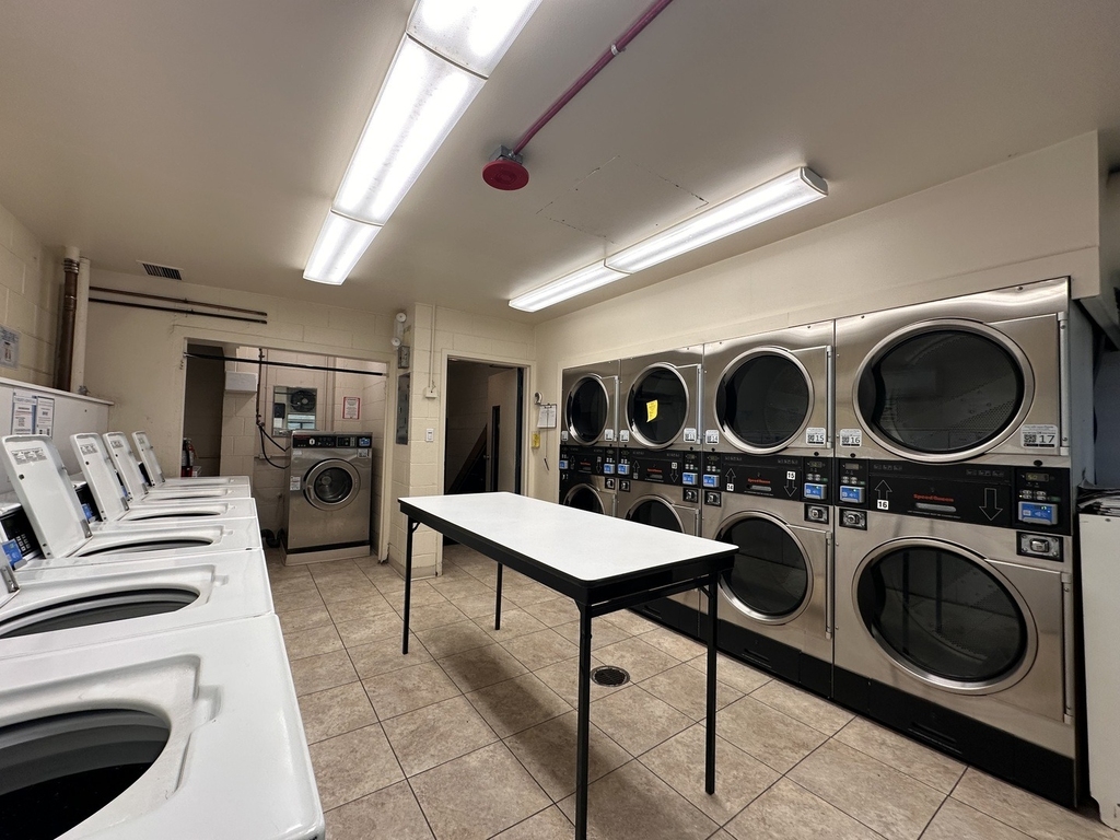 5757 N Sheridan Avenue - Photo 19