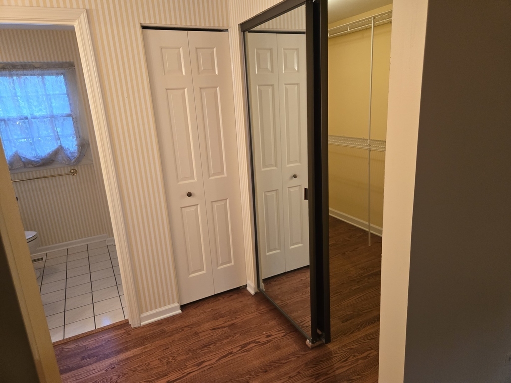 2s663 Avenue Normandy East Street - Photo 9