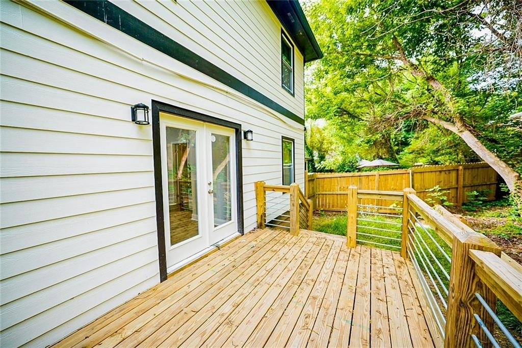 1141 Mcdaniel Street - Photo 20