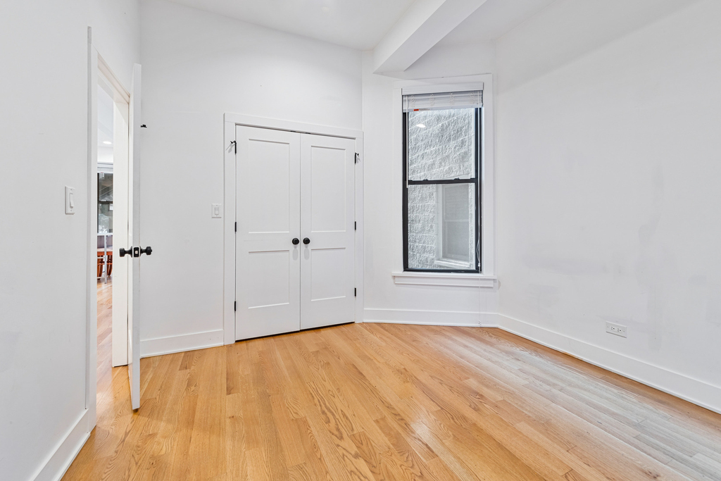 3517 N Reta Avenue - Photo 8