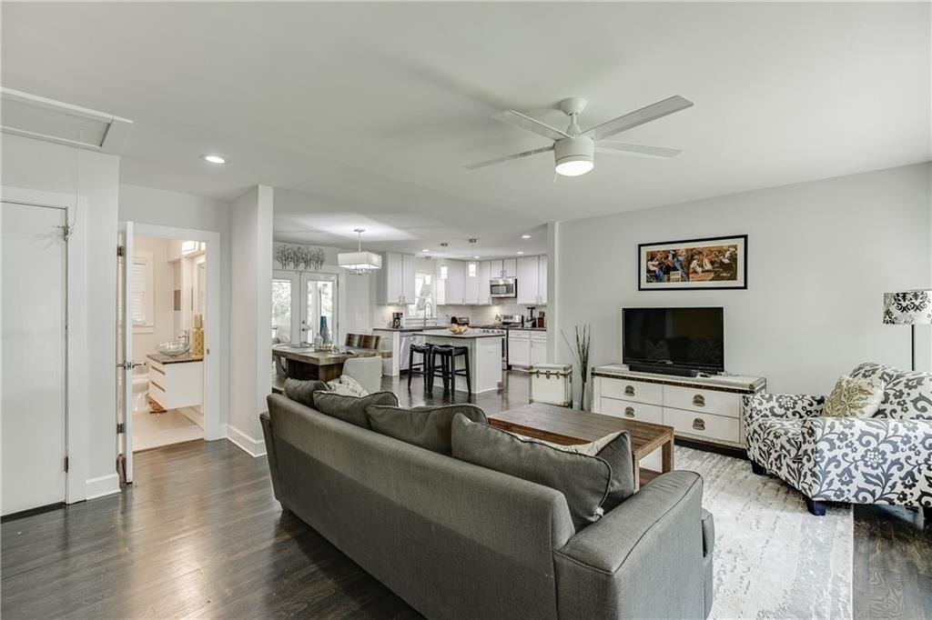 1858 Longdale Drive - Photo 4