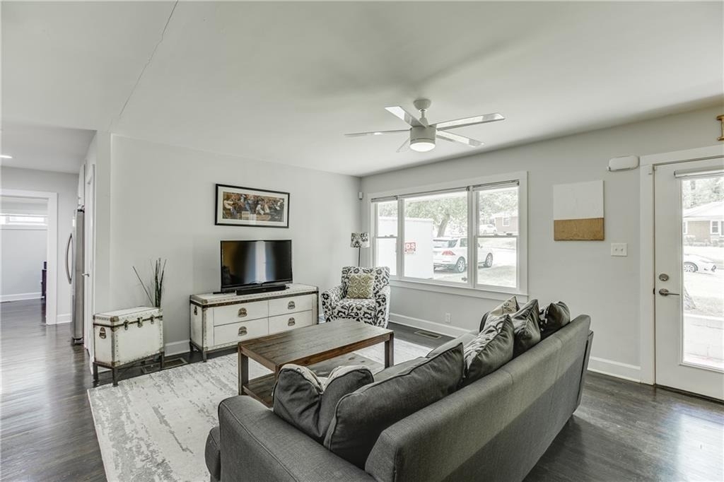 1858 Longdale Drive - Photo 6