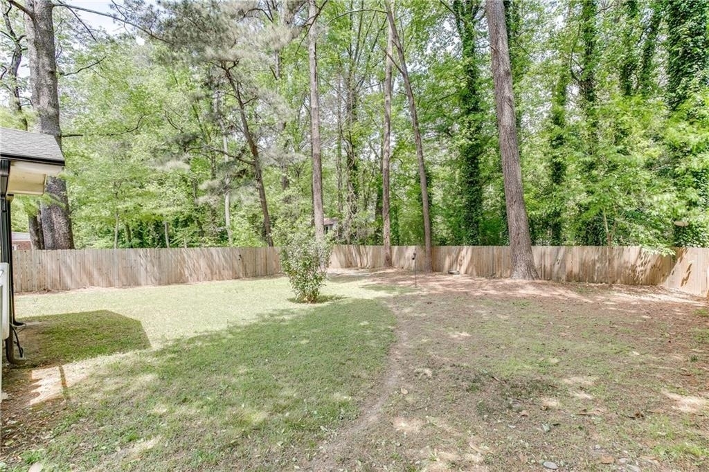 1858 Longdale Drive - Photo 32