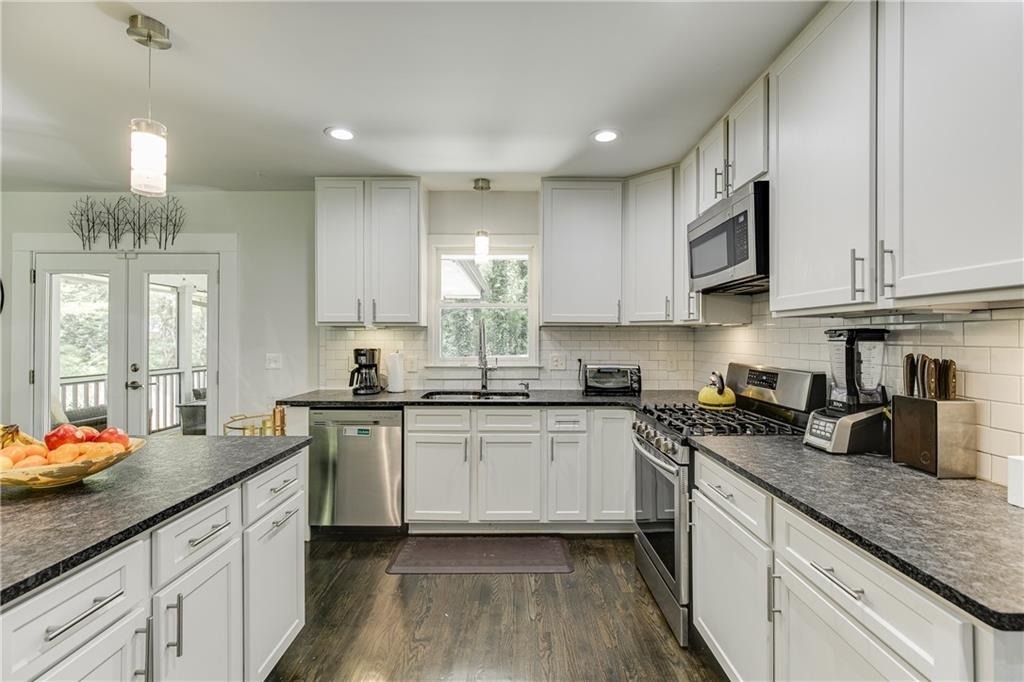 1858 Longdale Drive - Photo 17