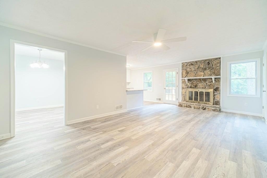 325 Little Rock Court - Photo 2
