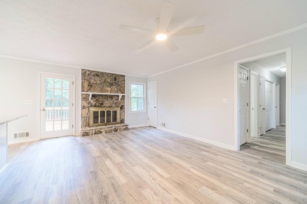 325 Little Rock Court - Photo 3