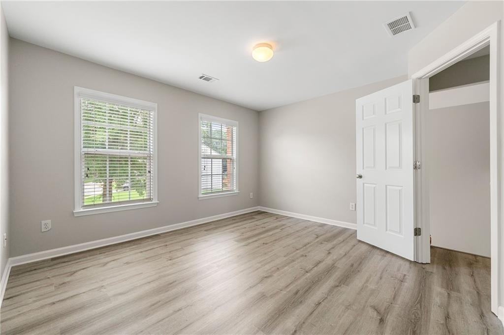 28 Crystal Way - Photo 9