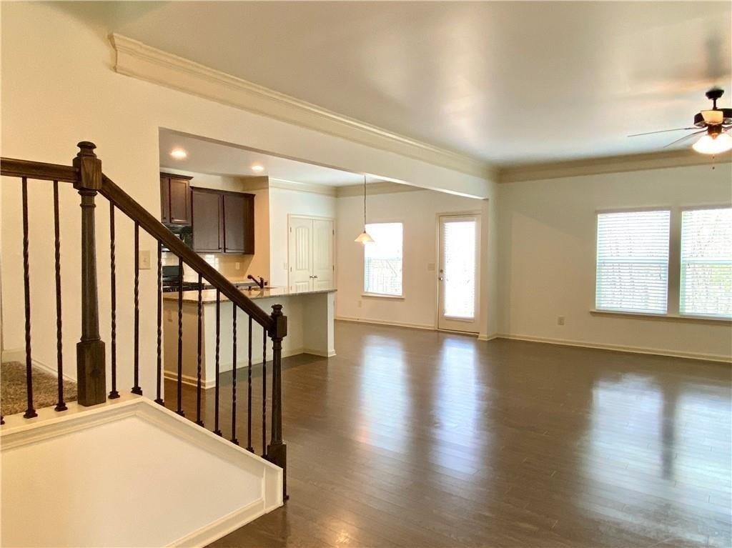 611 Stonehurst Lane - Photo 4