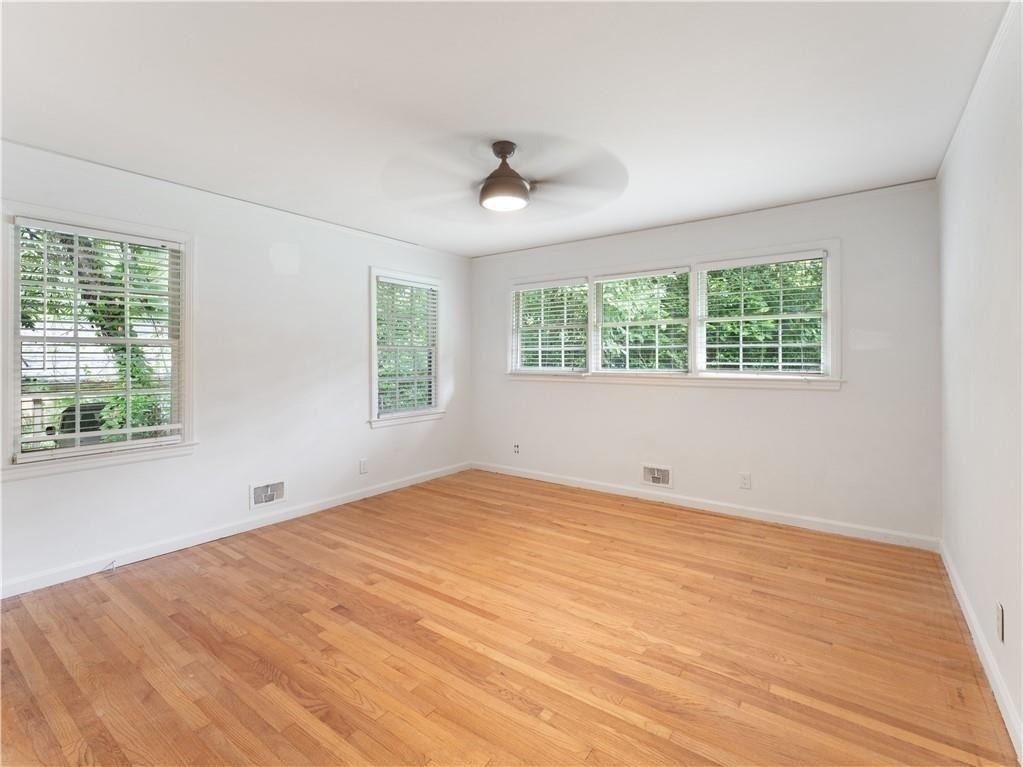 1685 Dunwoody Place Ne - Photo 9