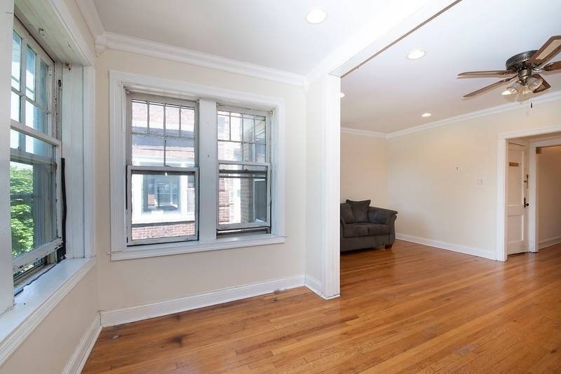 4825 N Sawyer Avenue - Photo 5