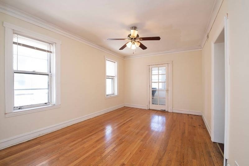4825 N Sawyer Avenue - Photo 6