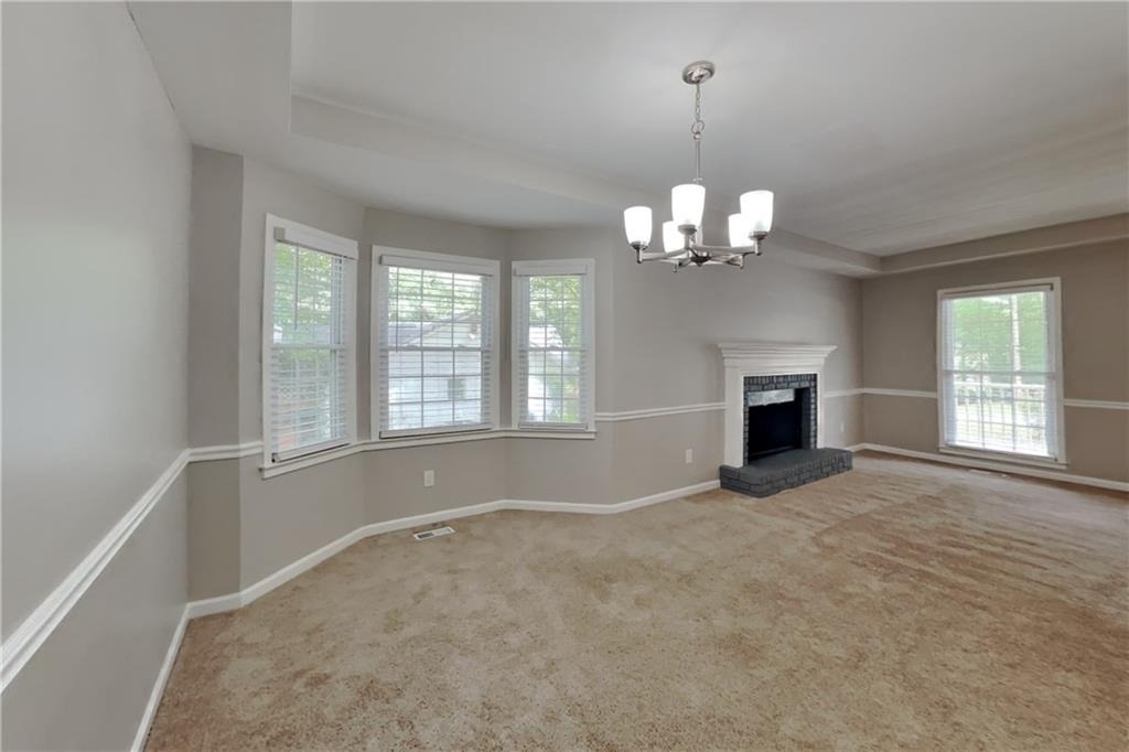 1746 Charrington Way - Photo 4