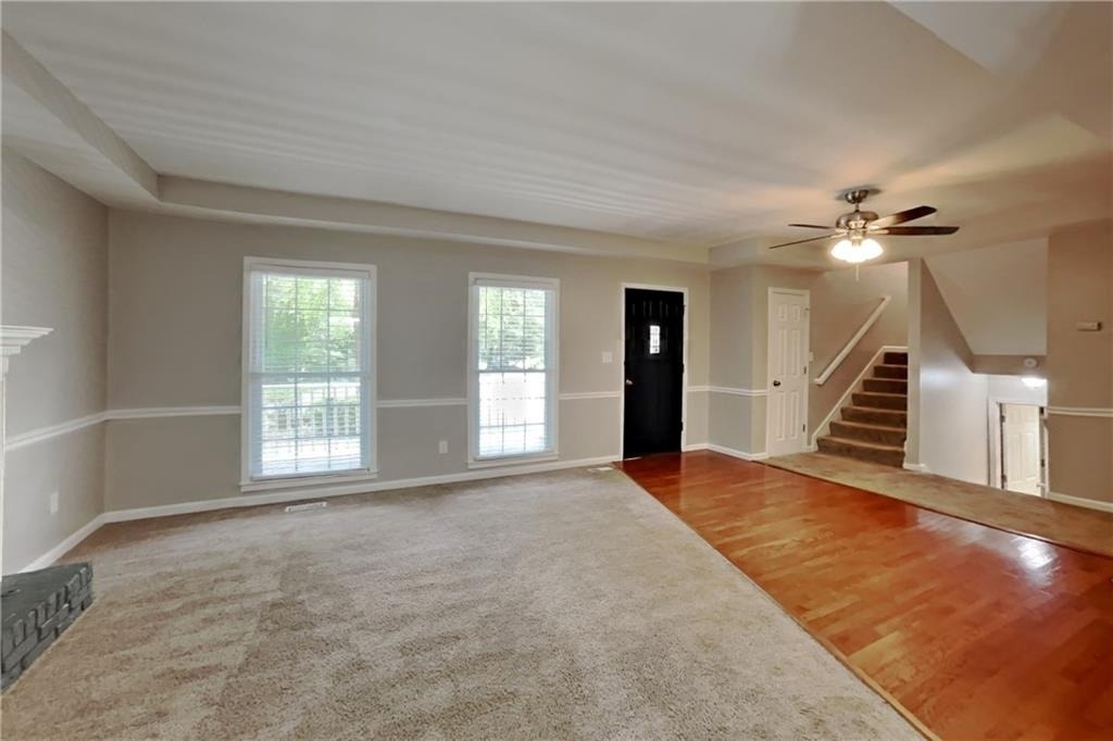 1746 Charrington Way - Photo 2