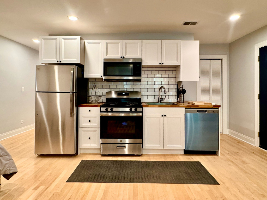 821 S Bell Avenue - Photo 3