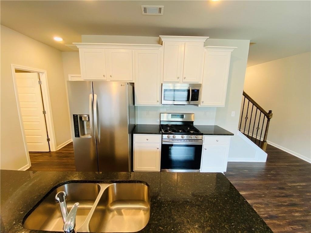3681 Prospect Point Drive - Photo 6