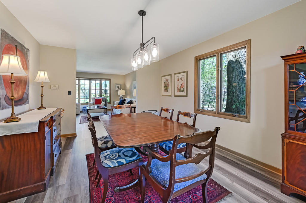 5631 S Elm Street - Photo 7