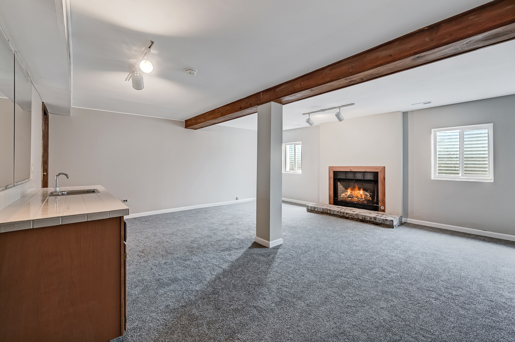 5631 S Elm Street - Photo 20