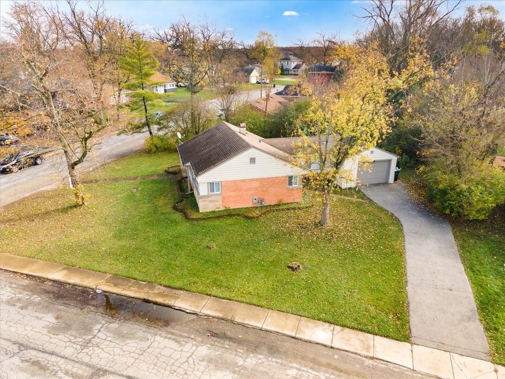 321 Onarga Street - Photo 4