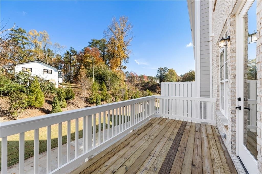 2035 Parkside Lane - Photo 21