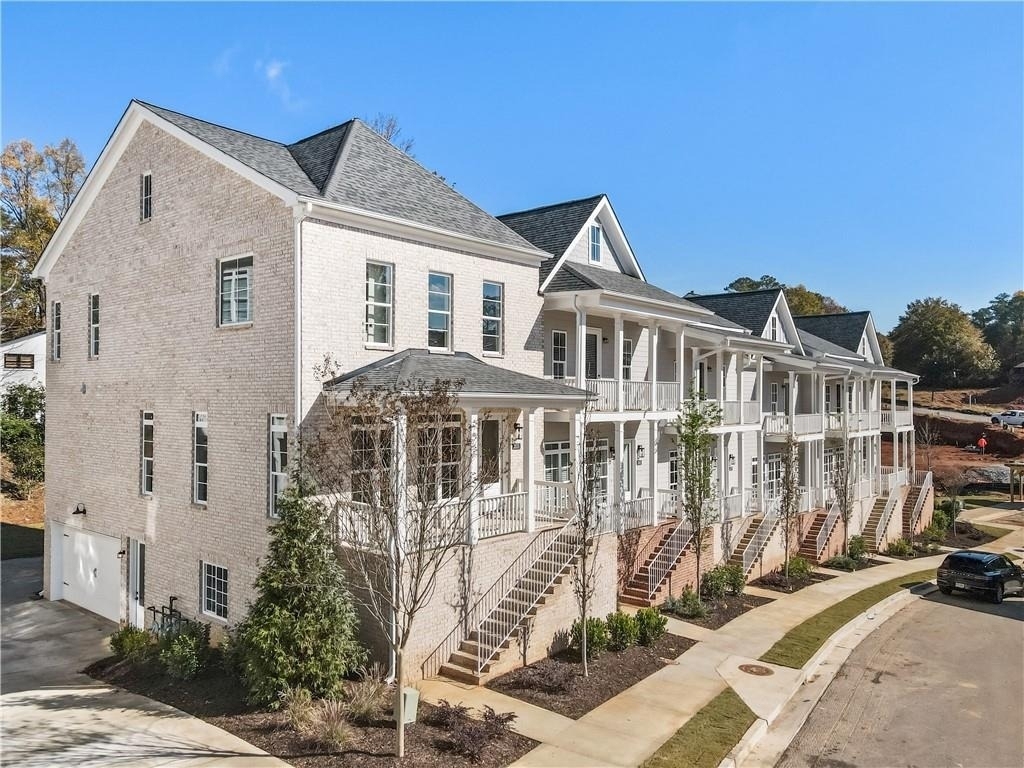 2035 Parkside Lane - Photo 1