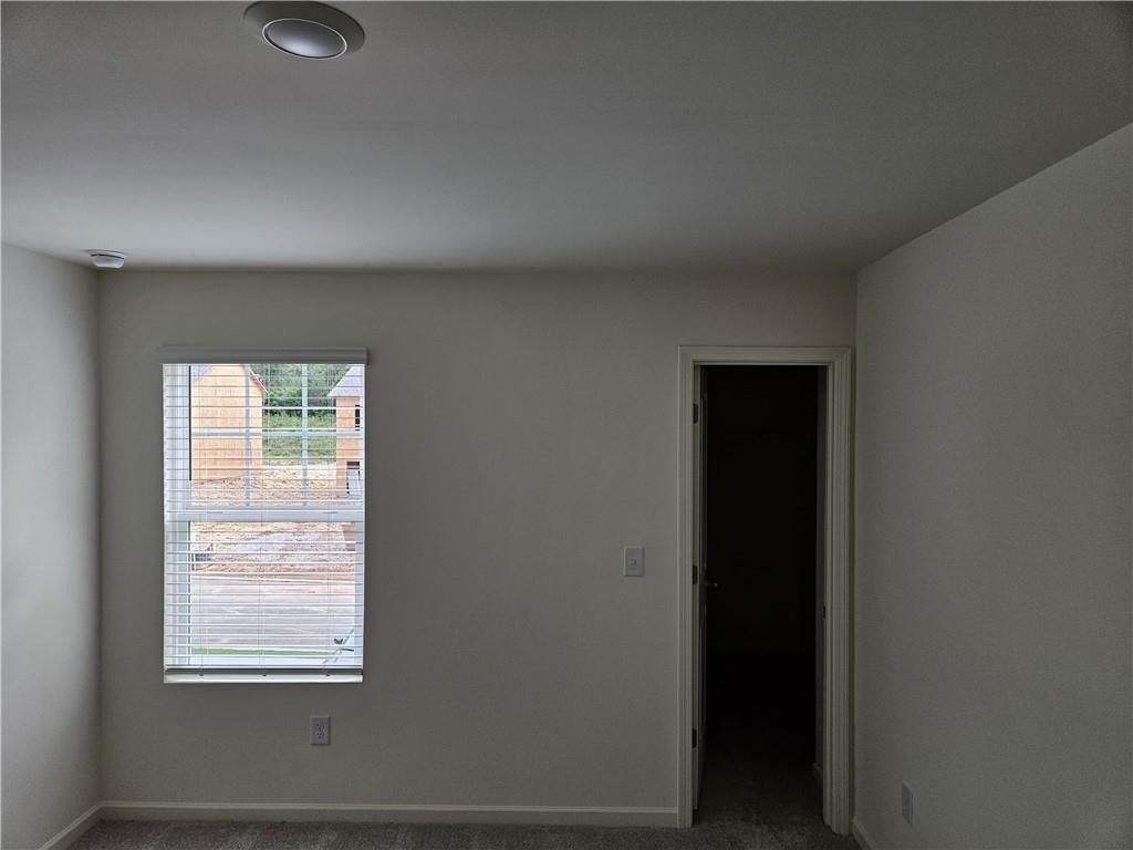 326 Silverton Drive - Photo 11
