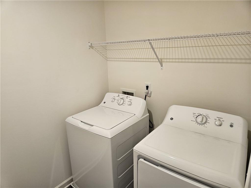 326 Silverton Drive - Photo 28
