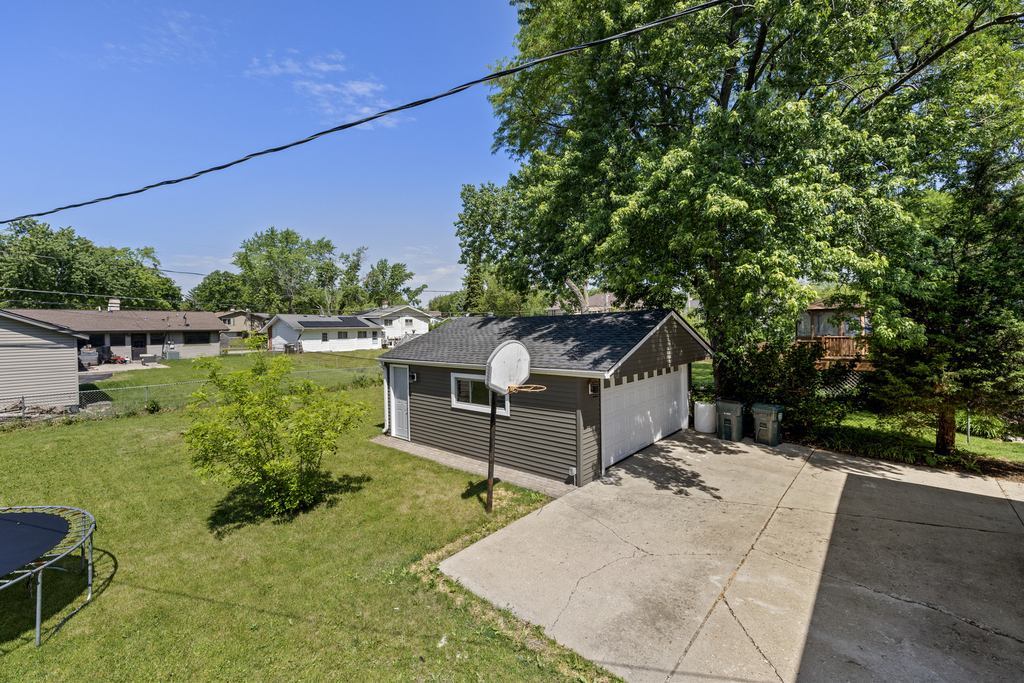 1570 Jefferson Road - Photo 29