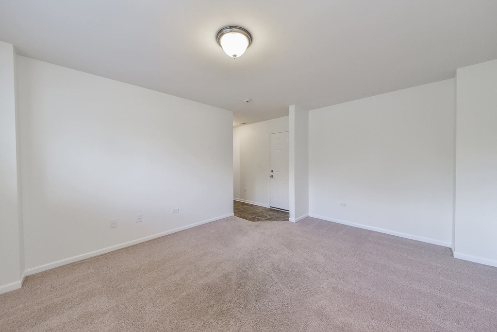 2511 Dunraven Avenue - Photo 16