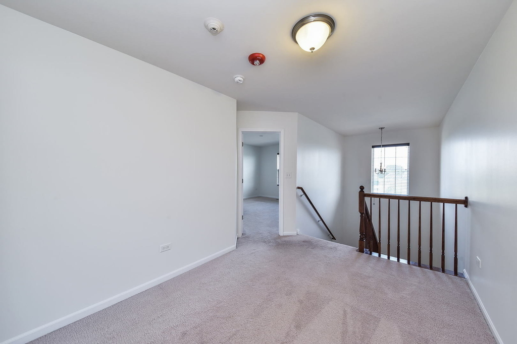 2511 Dunraven Avenue - Photo 10