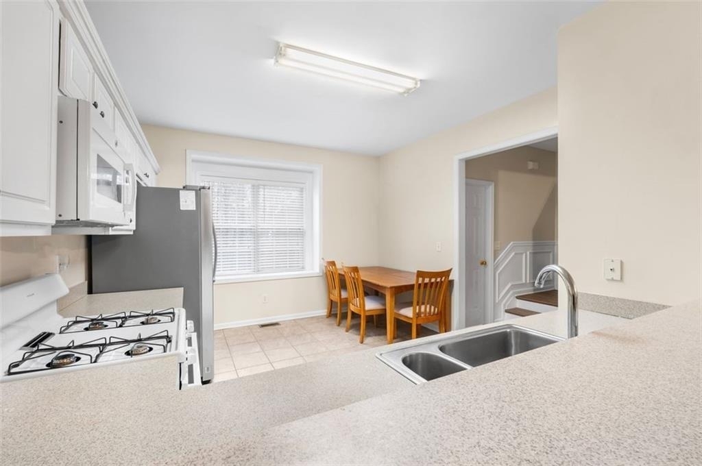 3944 Howell Park Road - Photo 13