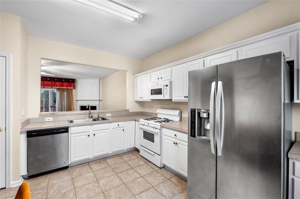 3944 Howell Park Road - Photo 15