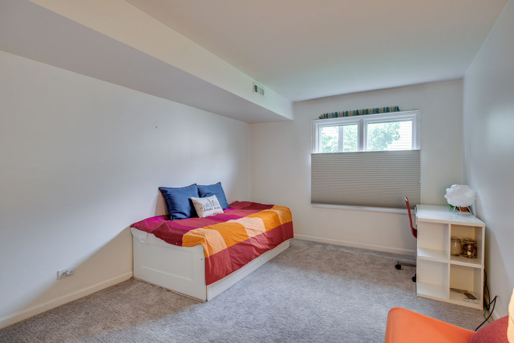 477 Village Green Road - Photo 17
