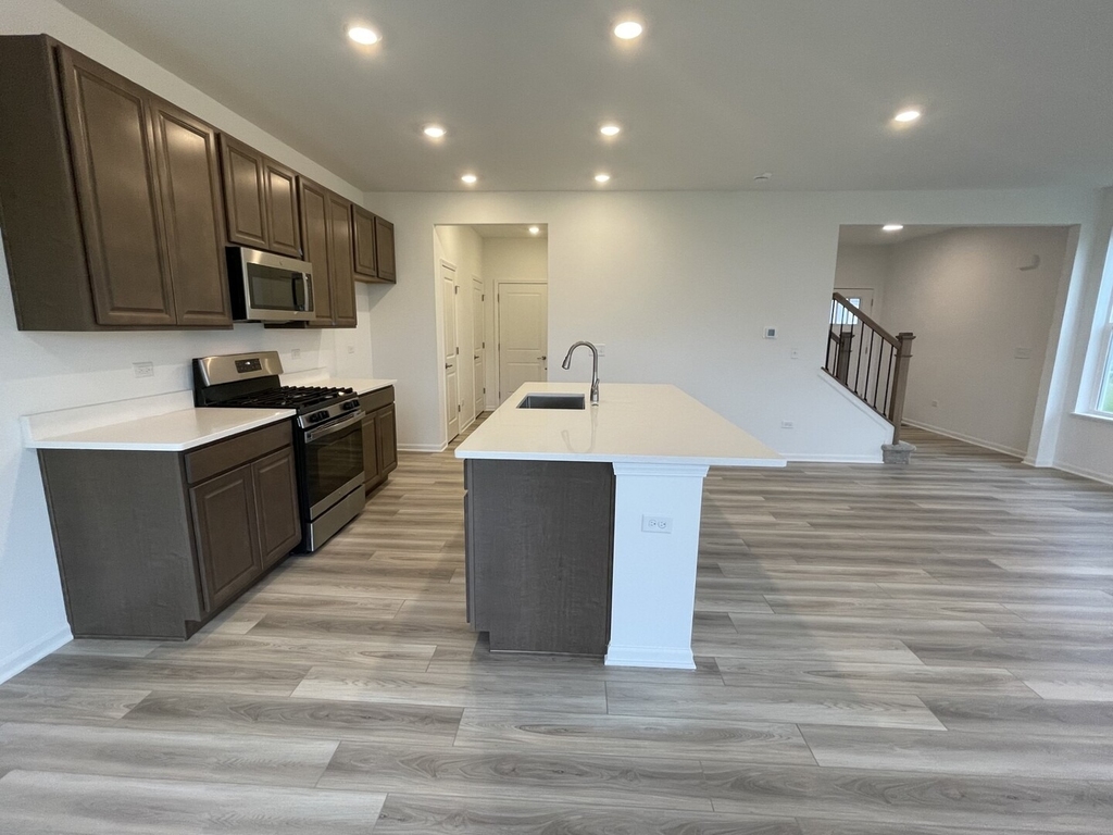 25550 W Maurice Lane - Photo 4